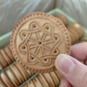 بیسکوییت جو کرمدار فله ستاک